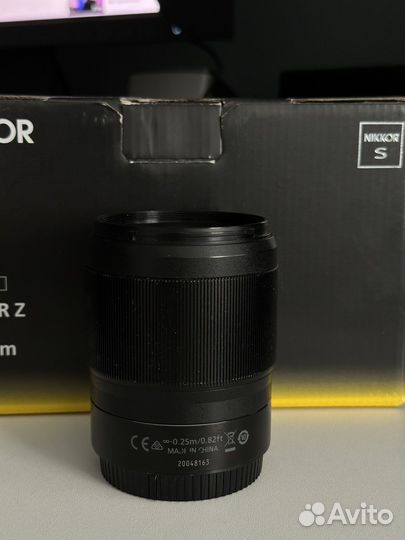 Nikon z 35 1.8