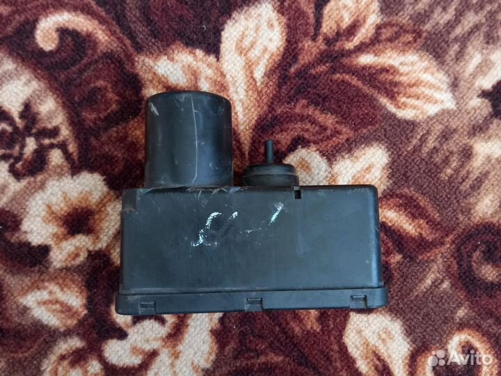 Компрессор центрального замка VW Golf 2, Jetta 2