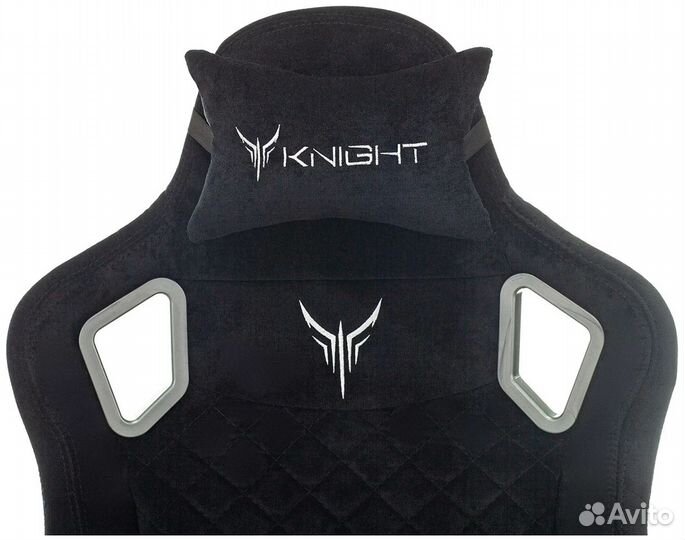 Кресло геймерское knight Outrider черный Light-20