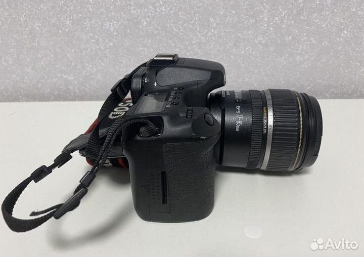 Зеркальный фотоаппарат