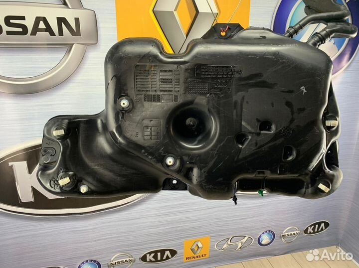 Топливный бак Бензобак Nissan almera G15