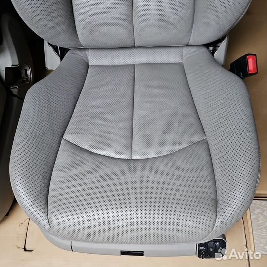 Сидения Mercedes-Benz w211