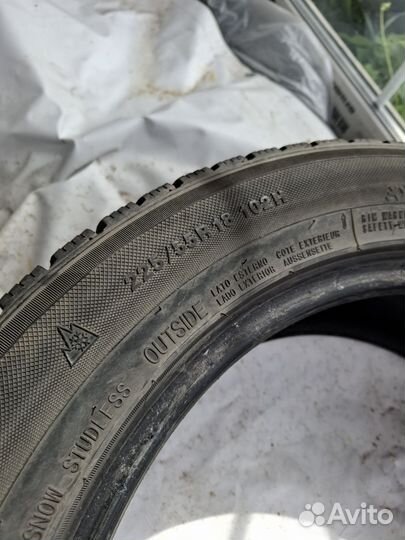 Kumho I'Zen RV Asymmetric 225/55 R18 102H