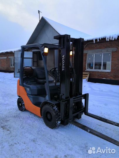 Вилочный погрузчик Toyota 8FG15, 2014