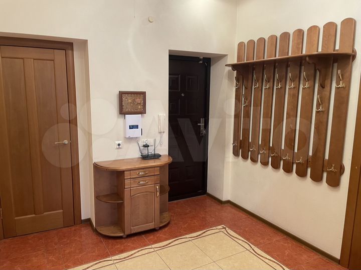 3-к. квартира, 86,8 м², 2/5 эт.