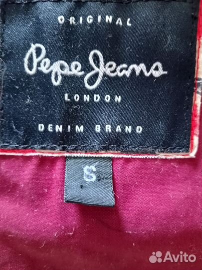 Куртка зимняя с капюшоном