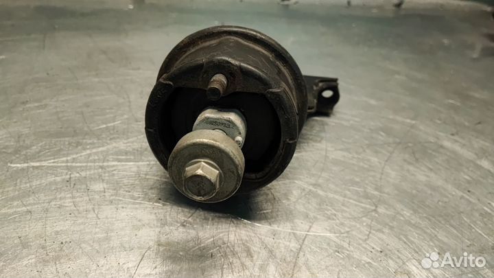 Подушка двигателя правая Honda Civic 4D 1.3hybrid