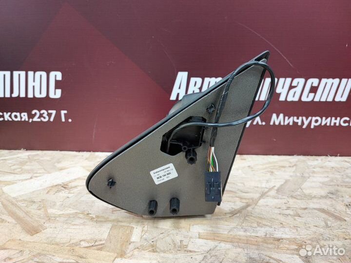 Зеркало заднего вида боковое правое Renault Logan