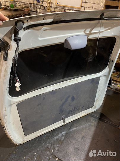 Дверь задняя toyota town ace