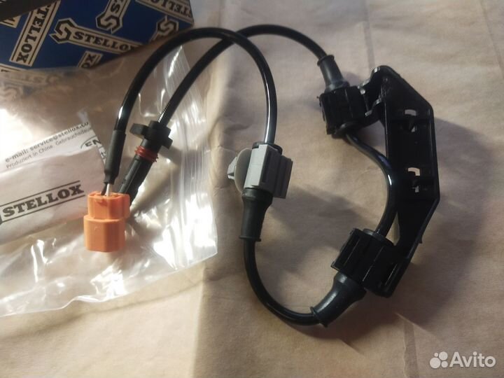 Датчик ABS Honda CR-V II RD4/5/6/7 задний левый