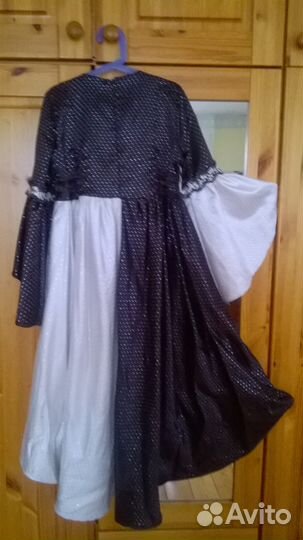 Нарядное платье для бала