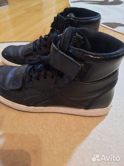 Кроссовки женские 40 размер оригинал