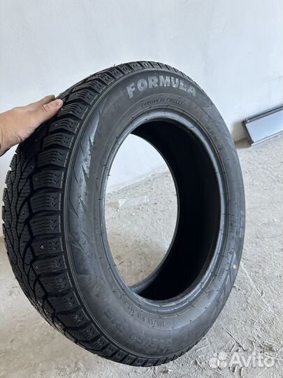 Pirelli Formula Ice 205/60 R16