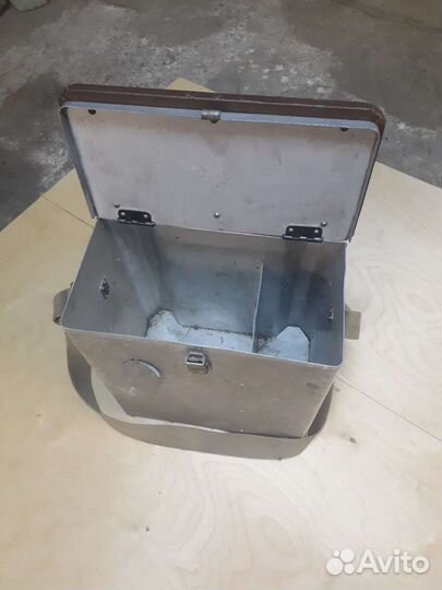 Рыболовный ящик