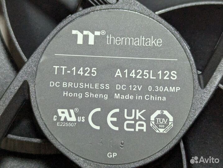 Вентиляторы Termaltake TT1425