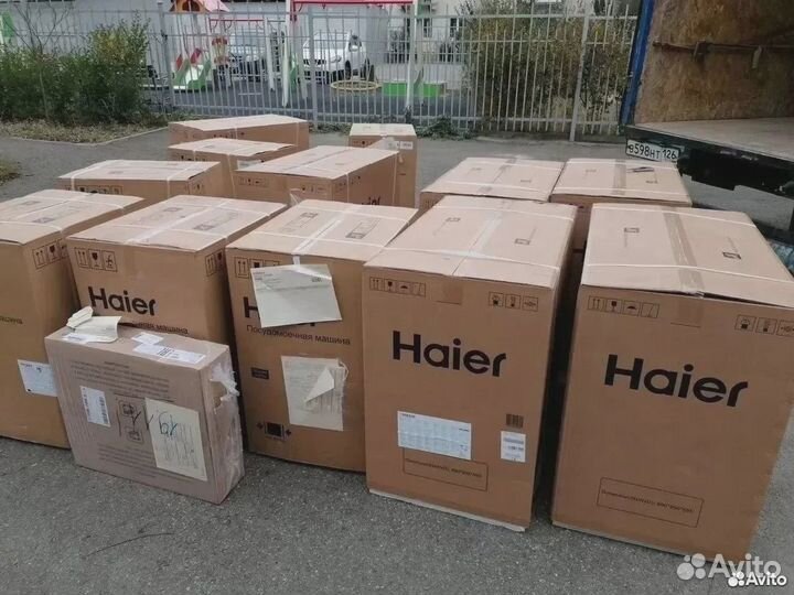 Морозильный ларь Haier HCE150R Новый