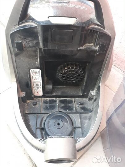 Пылесосы на запчасти