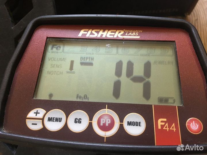 Металлодетектор Fisher F44