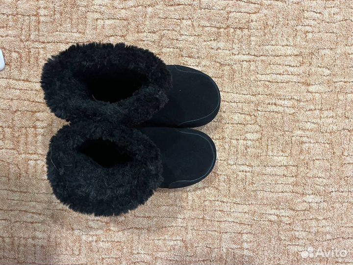 Balenciaga alaska boots fur