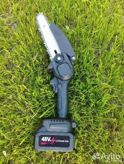 Садовая аккумуляторная цепная пила