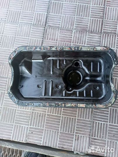 Поддон двигателя