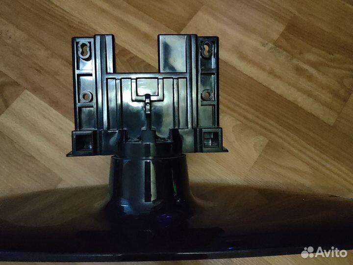 Подставка под телевизор