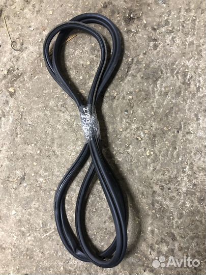 Уплотнитель багажника LADA Granta