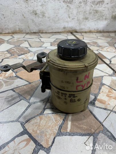 Бачок гидроусилителя руля Renault Logan седан 1.6