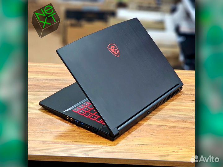 Ноутбук для игр MSI: Core i7 + GTX