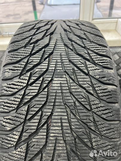 Nokian Tyres Hakkapeliitta R2 245/45 R19 102R