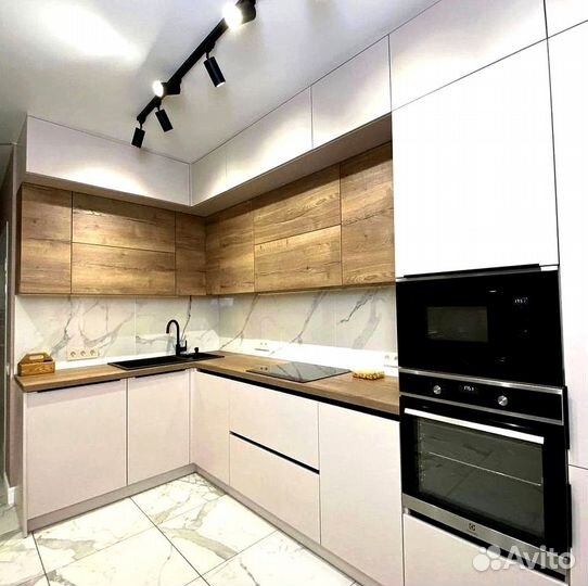 Кухонный гарнитур на заказ под ключ