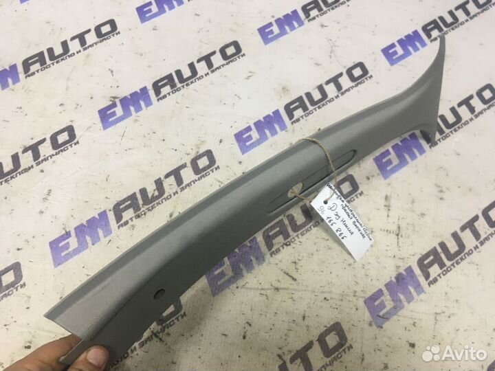 Накладка средней стойки правая верхняя Дэу Нексия