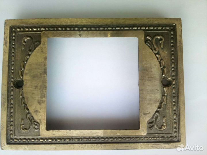 Рамка для выключателя, розетки