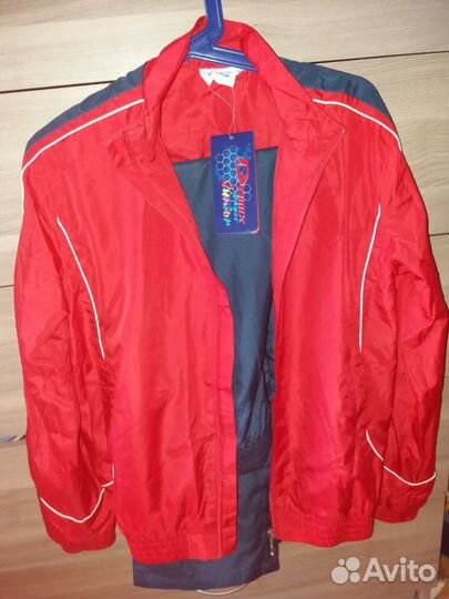 Спортивный костюм, новый, рост 164