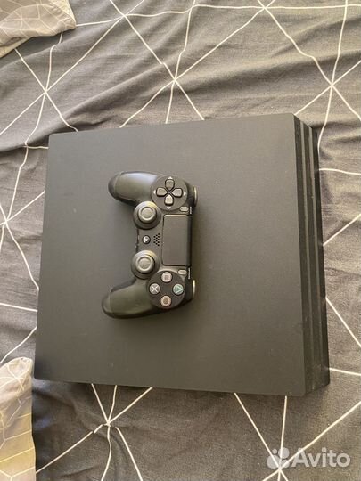 Sony PS4 pro 1tb