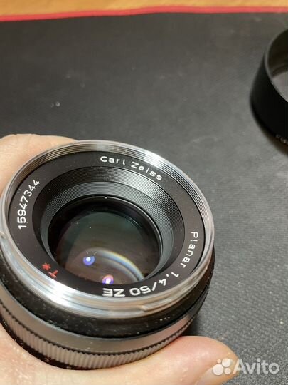 Объектив Carl Zeiss Planar 1,4/50 ZE Canon EF