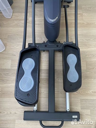 Эллиптический тренажер Applegate X23 M