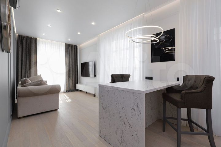 2-к. квартира, 111,7 м², 6/6 эт.