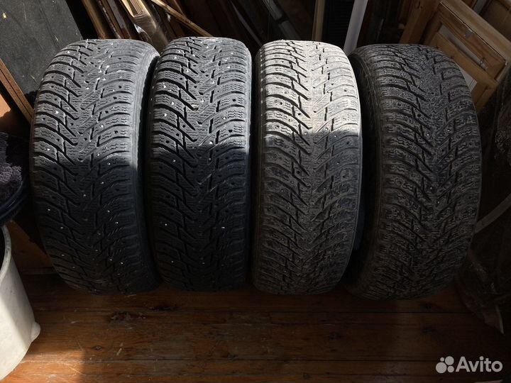 Nokian Tyres Hakkapeliitta 8 205/60 R16