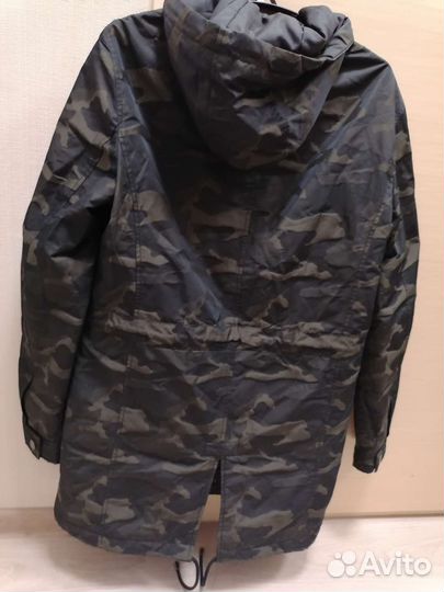 Парка мужская Guess