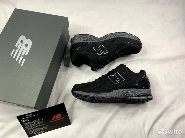 New Balance 1906R Cordura Pocket Black Grey