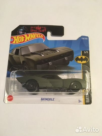Hot wheels «batman» машинка