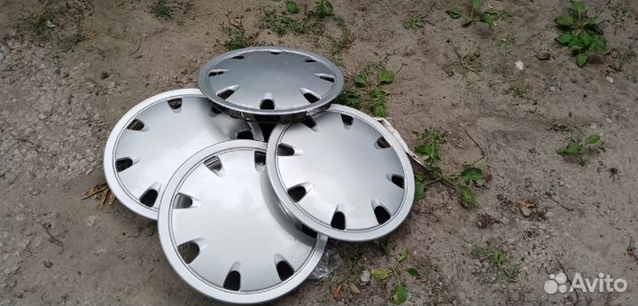 Продам колпаки