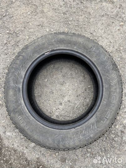 Nokian Tyres Hakkapeliitta 8 215/60 R16