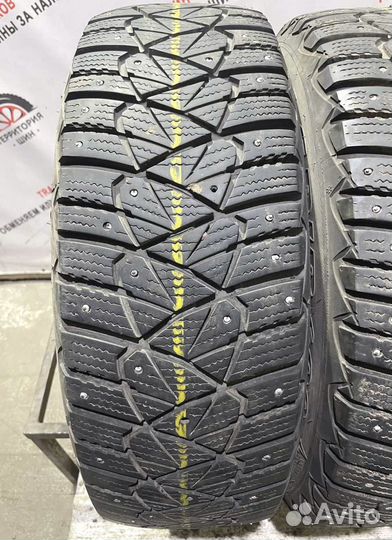 Goodyear Ultragrip 600 215/65 R16 95N