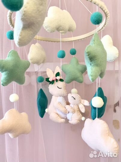 Мобиль новый из фетра