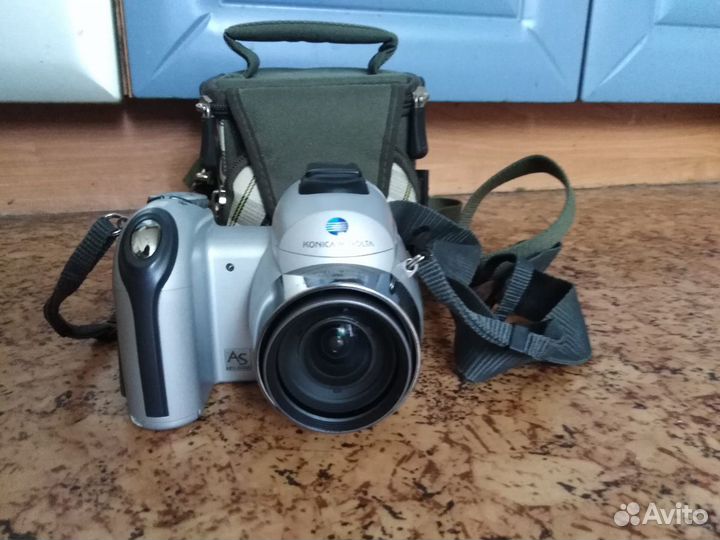 Фотоаппарат Konika Minolta