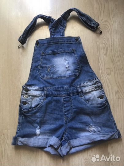 Вещи женские 42-44