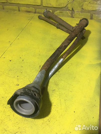 Горловина топливного бака Форд Фокус Ford Focus 1