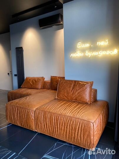 Диван в гостинную